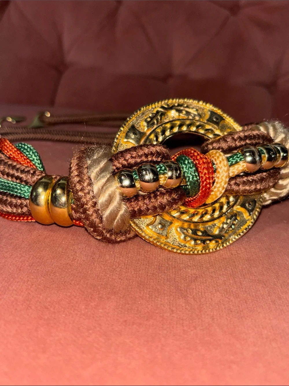 Vintage gold tone medallion belt neutral color rope beaded stretch belt small